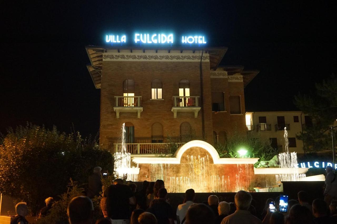 Hotel Villa Fulgida Cattolica Luaran gambar