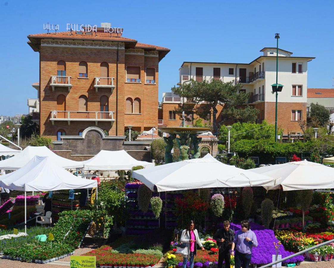 Hotel Villa Fulgida Cattolica Luaran gambar