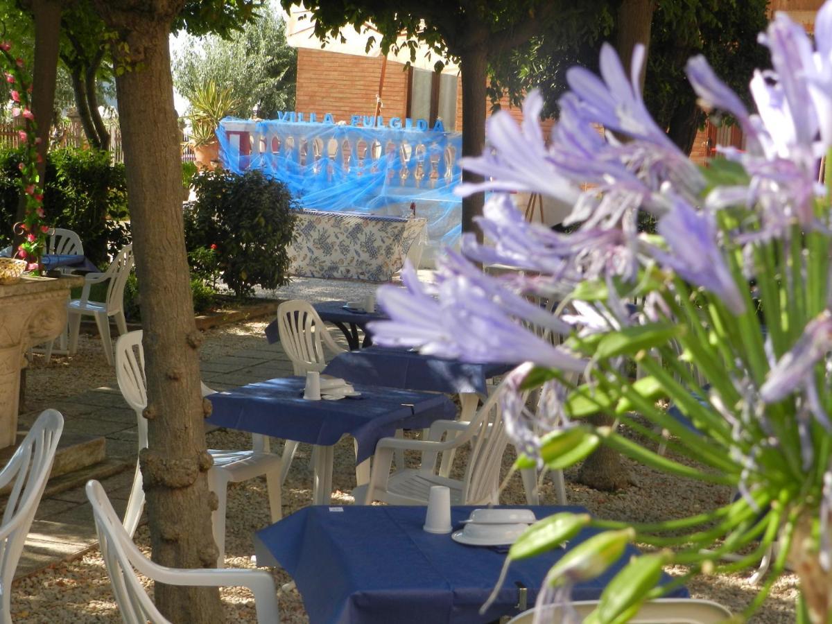 Hotel Villa Fulgida Cattolica Luaran gambar