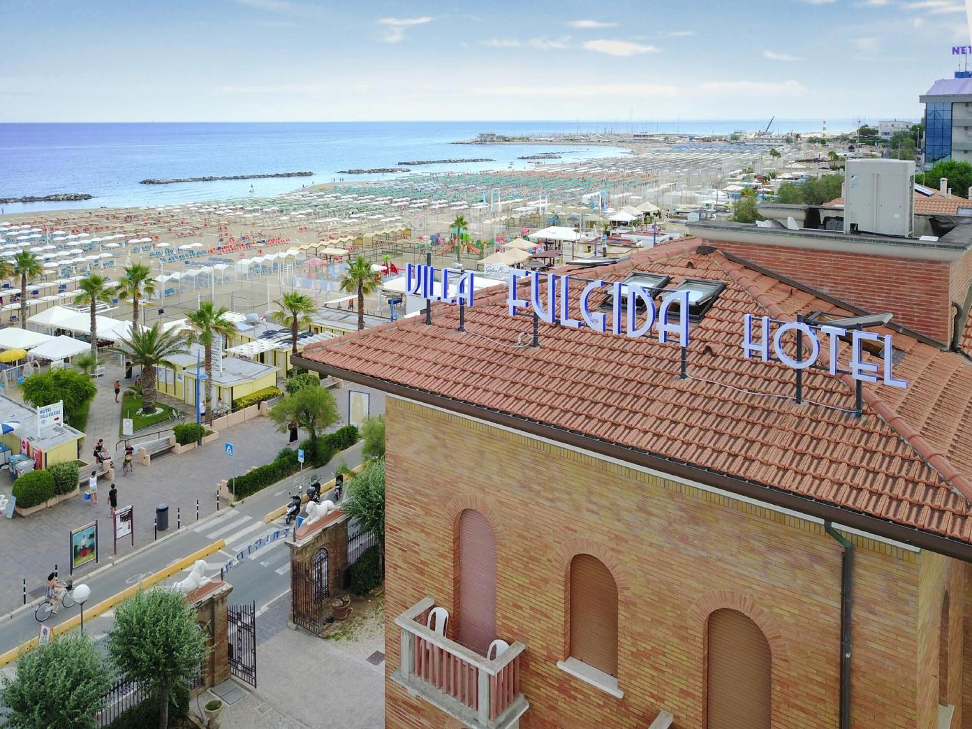 Hotel Villa Fulgida Cattolica Luaran gambar