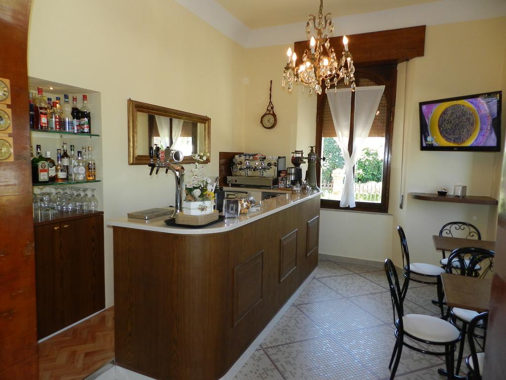 Hotel Villa Fulgida Cattolica Luaran gambar